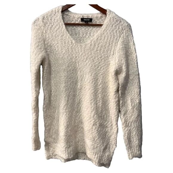 Kenneth‎ Cole EUC  super soft plush sweater - Picture 1 of 3